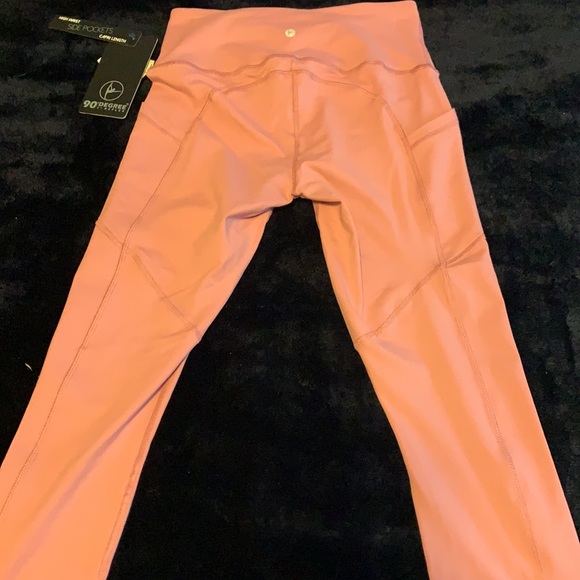 90 degree leggings - Picture 3 of 7